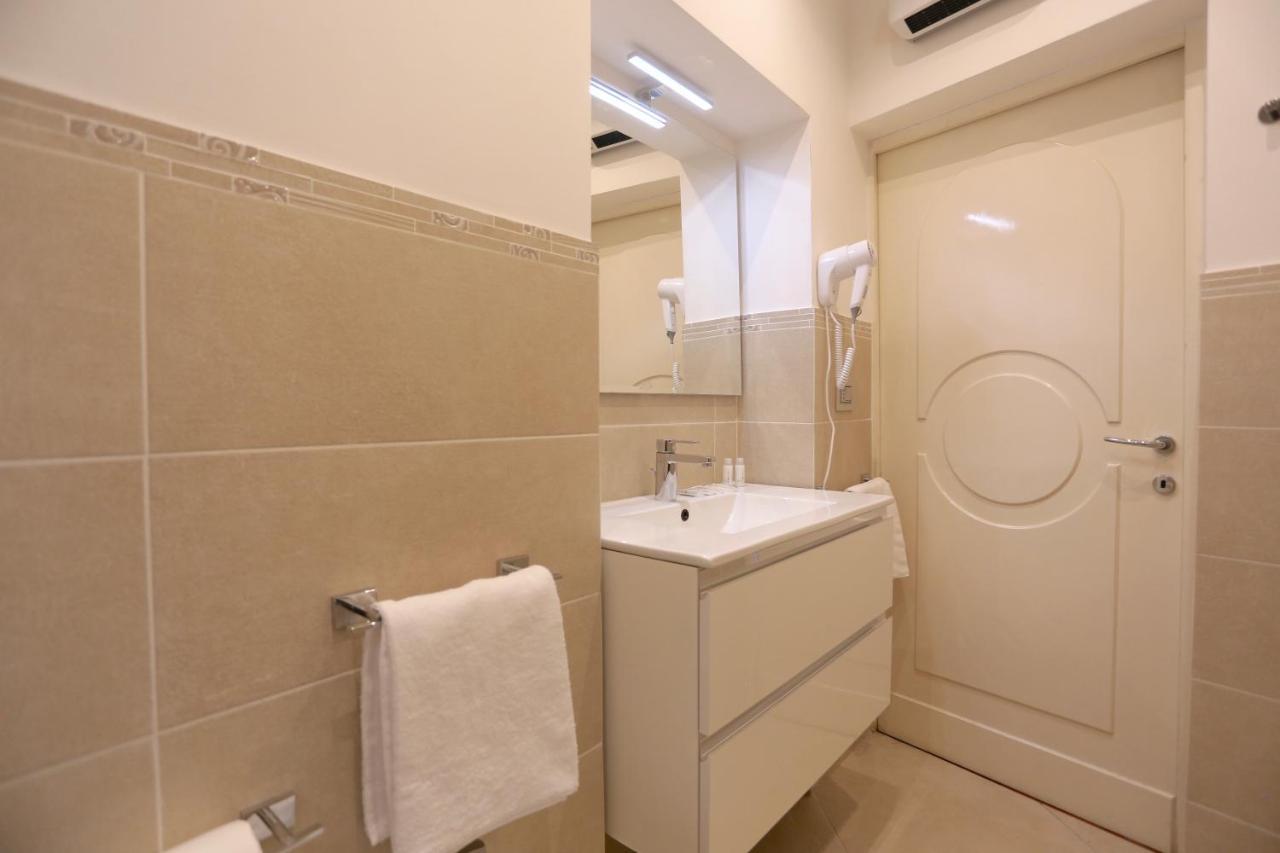 Benedetta 22 - Trastevere Appartement *